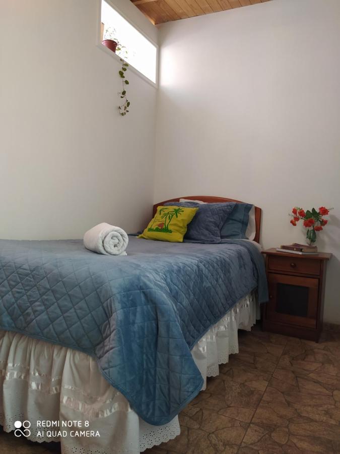 Hogar A Pasos De Hosmil Habitación en casa particular *